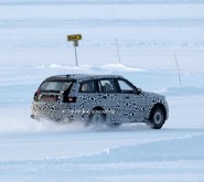 Заказов на Aurus из-за ослабления рубля не стало меньше