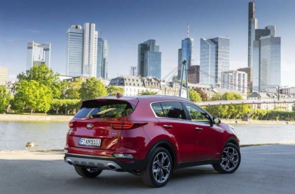 Дебют нового Kia Sportage отложен на год