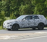 Фотошпионы заметили удлиненный Mercedes GLC