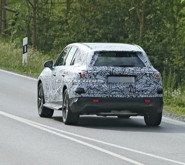 Фотошпионы заметили удлиненный Mercedes GLC