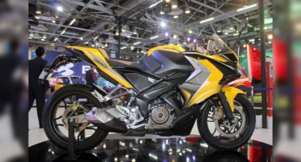 Спортивный мотоцикл Bajaj Pulsar RS400 дебютирует летом текущего года