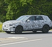 Фотошпионы заметили удлиненный Mercedes GLC